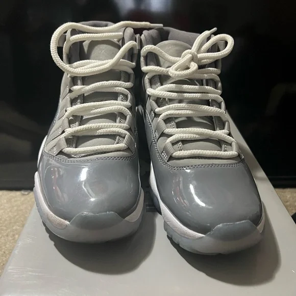 Jordan Sneakers in Gray and White - Picture 3 of 3